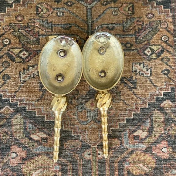Set of Two Vintage Brass Candle Sconces - Picture 2 of 4